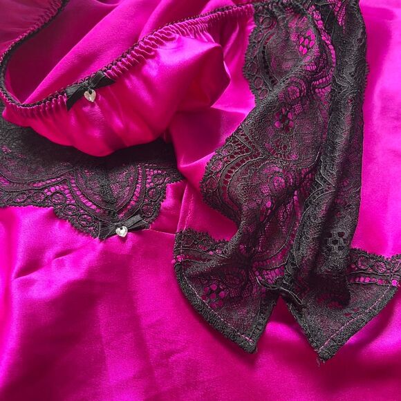 Y2K Victoria's Secret Magenta Satin Lace Trim 2-Piece Cami & Short Set Large - Picture 5 of 8